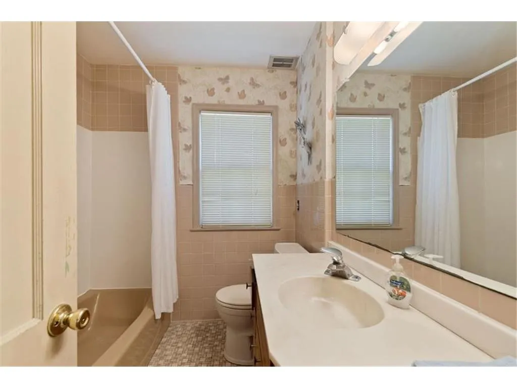 Bath 1F, before renovation